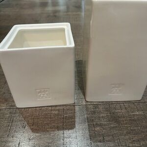 Zwilling ceramic box